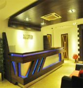 The Retreat Hotel Guduvancheri Ngoại thất bức ảnh